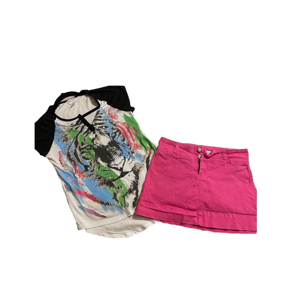 Y2k Appropriate behavior tiger Top glitter